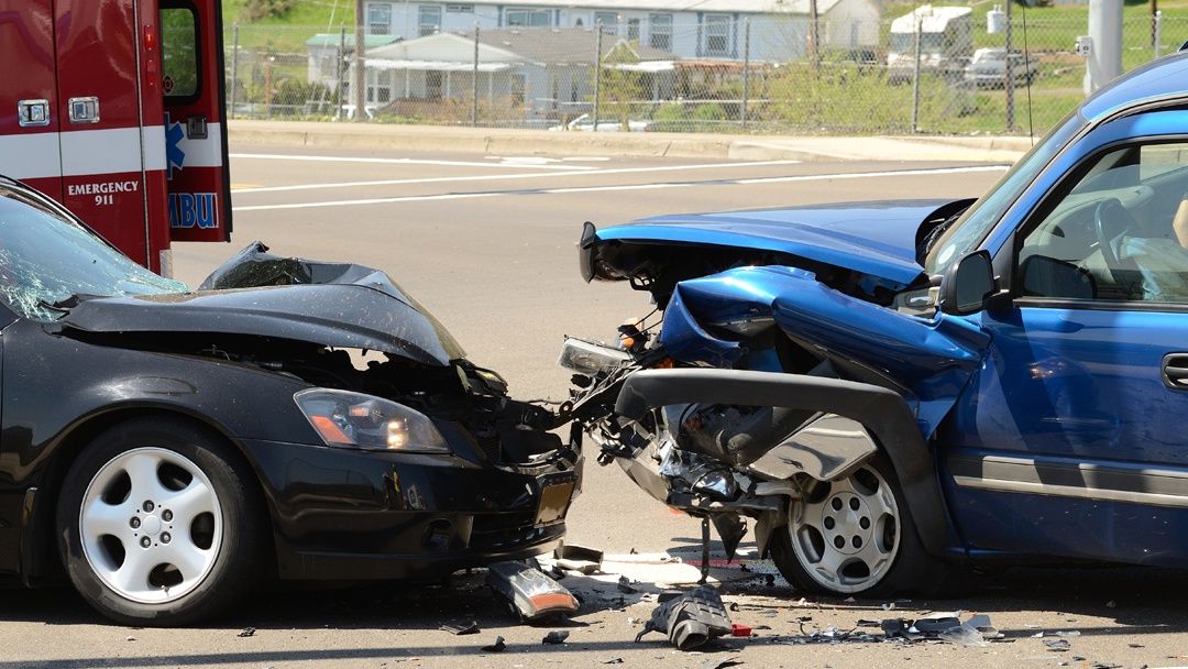 card head on crash bronx parkway